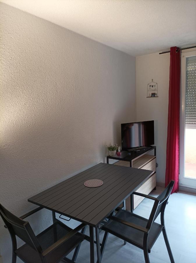 Lara 2 - T2 Balcon Piscine Lit Double & Clic-Clac Parking Pres Du Centre-Port Et Ile Loisirs Agde Exterior photo